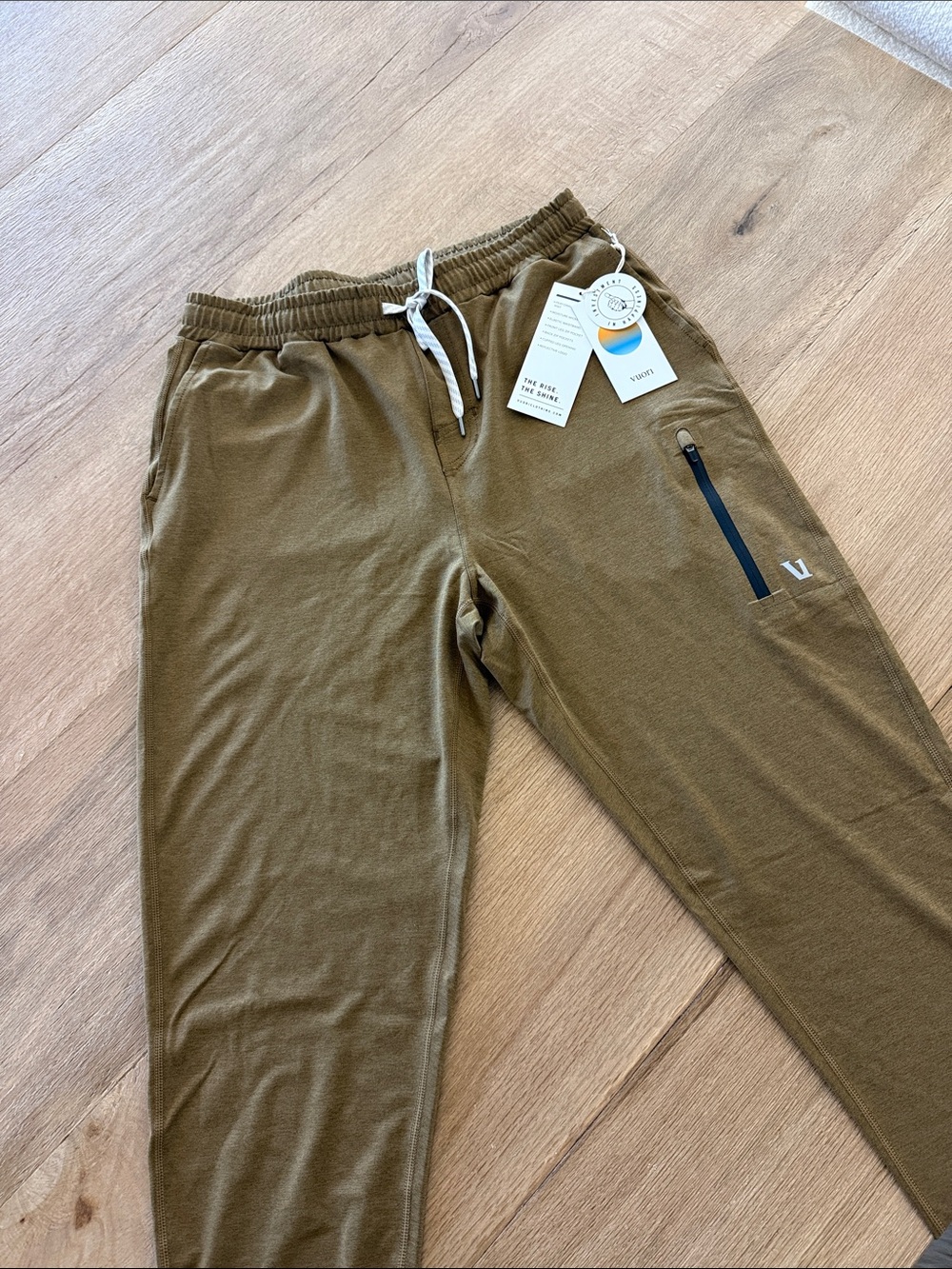Vuori Men’s Sunday Performance Jogger in Tobacco Heather